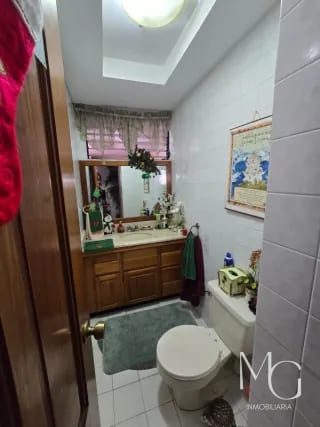 APARTAMENTO EN VENTA EN VÍA MARIS ZONA 10 — Apartamento en Venta en Zona 10, Guatemala, Ciudad — miniatura 2 de 10