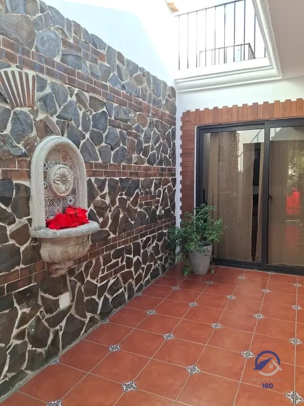 Casa en venta en Barrio Las Campanas, San Pedro Las Huertas, Sacatepéquez — Casa en Venta en San Pedro Sacatepéquez, Sacatepéquez — foto 5 de 15