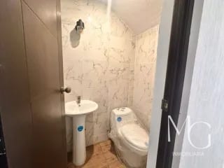 Townhouse en venta en Ciudad San Cristóbal — Casa en Venta en all, Guatemala, Ciudad — miniatura 5 de 13