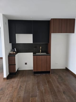 APARTAMENTO EN VENTA ATARAH ZONA 10 — Apartamento en Venta en Atarah, Zona 10, Guatemala, Ciudad — miniatura 1 de 3