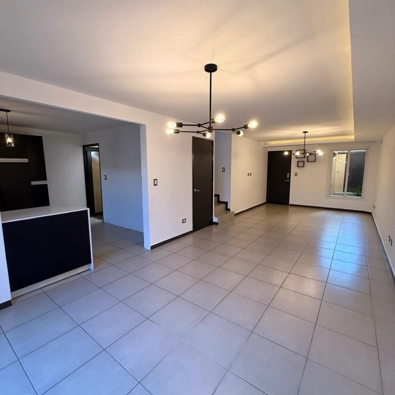 🌟 Casa en venta en uno de los condominios más completos y exclusivos del Km. 21.5 Carretera a El Salvador. — Casa en Venta en Cumbres de La Arboleda, all, Guatemala, Ciudad — foto 14 de 16