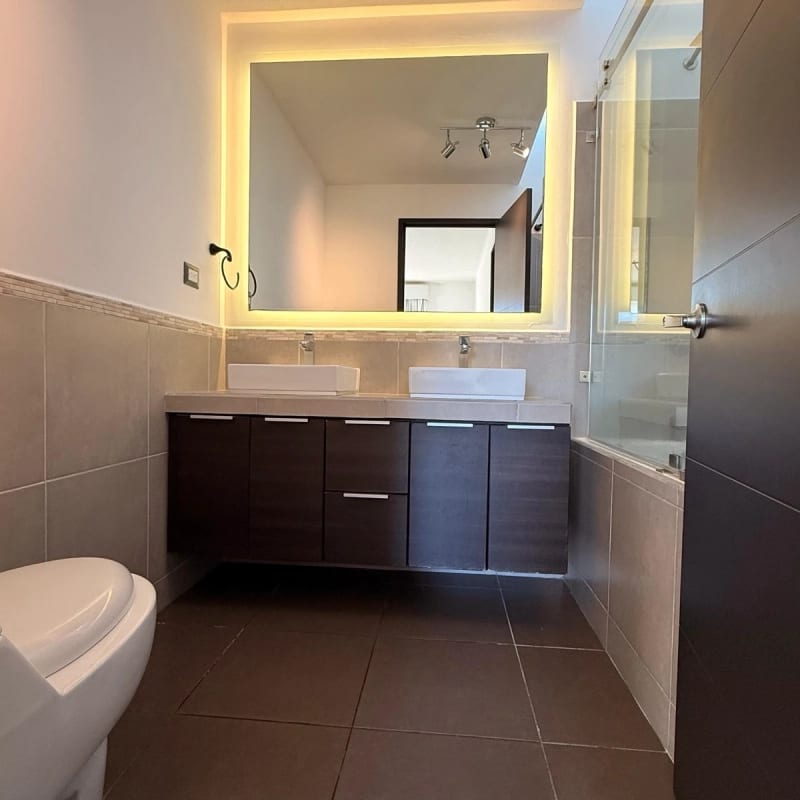 🌟 Casa en venta en uno de los condominios más completos y exclusivos del Km. 21.5 Carretera a El Salvador. — Casa en Venta en Cumbres de La Arboleda, all, Guatemala, Ciudad — foto 3 de 16