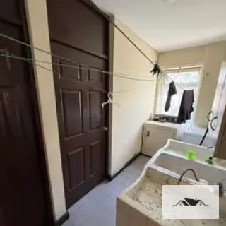 EN VENTA AMPLIO APARTAMENTO ZONA 15  209mts2 — Apartamento en Venta en Zona 15, Guatemala, Ciudad — miniatura 3 de 5