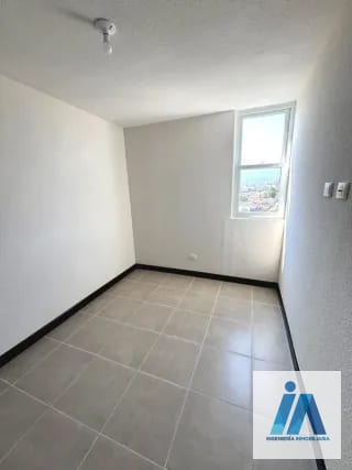 APARTAMENTO EN VENTA / ALQUILER – 📍Edificio Esenta, Zona 12 | Ubicación céntrica — Apartamento en Venta en Zona 12, Guatemala, Ciudad — miniatura 5 de 10