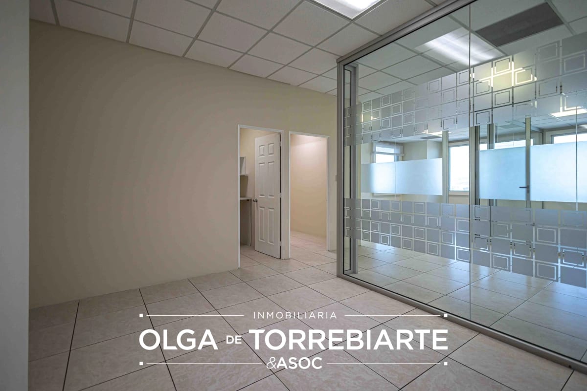 Oficina en Zona Pradera, Zona 10 — Oficina en Alquiler en Zona Pradera, Zona 10, Guatemala, Ciudad — foto 4 de 16