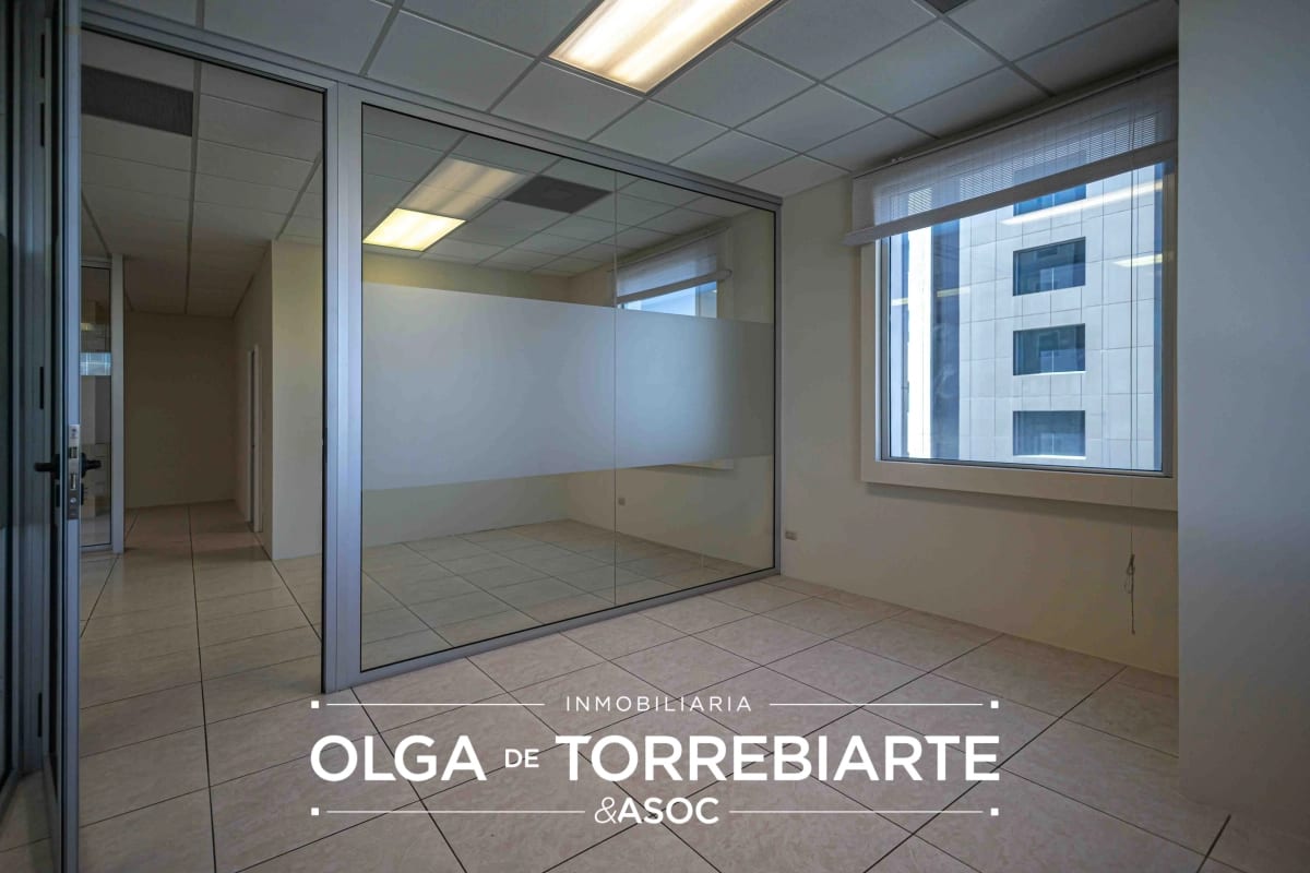 Oficina en Zona Pradera, Zona 10 — Oficina en Alquiler en Zona Pradera, Zona 10, Guatemala, Ciudad — foto 16 de 16
