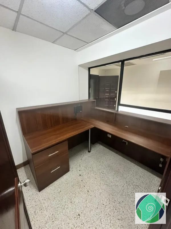 ALQUILER OFICINA ARISTOS REFORMA, ZONA 9 — Oficina en Alquiler en Aristos Reforma, Zona 9, Guatemala, Ciudad — foto 5 de 11