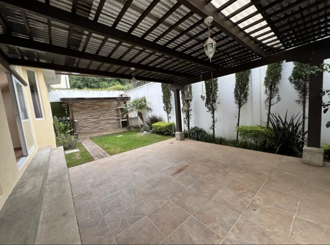 Venta de Casa de 1 Nivel en Km 20.5 Carr. Fraijanes | Marías del Sol — Casa en Venta en Marias del Sol, Carretera a El Salvador, Guatemala, Ciudad — foto 14 de 17