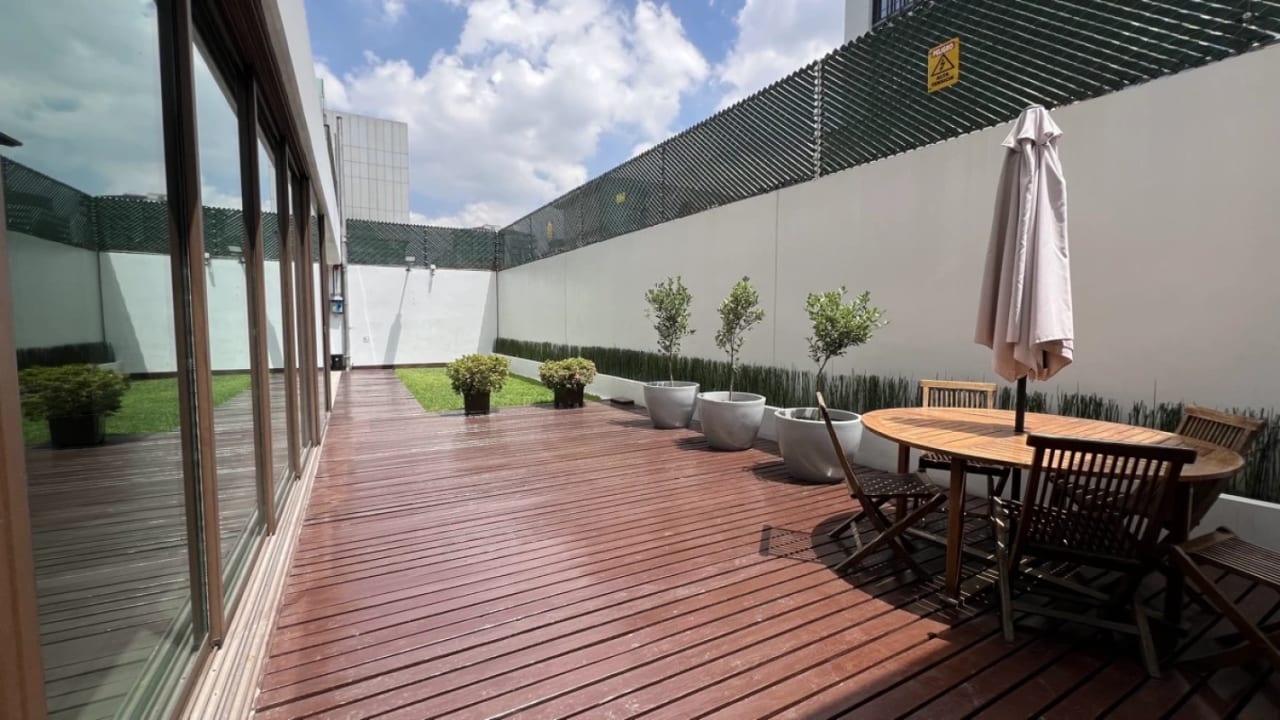 Apartamento en venta amueblado 2 Dormitorios | Urbana Zona 10 — Apartamento en Venta en Urbana, Zona 10, Guatemala, Ciudad — foto 2 de 15