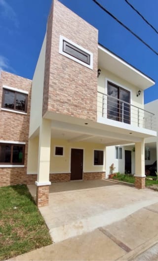 Venta de casa Amueblada y Equipada en Hacienda Las Mercedes I — Casa en Venta en San José Pinula, Guatemala, Ciudad — miniatura 1 de 15