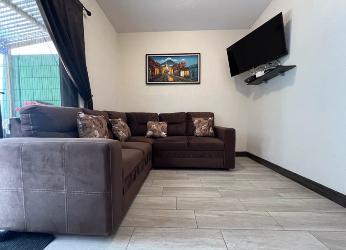Venta de casa Amueblada y Equipada en Hacienda Las Mercedes I — Casa en Venta en San José Pinula, Guatemala, Ciudad — foto 15 de 15