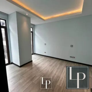 Apartamento en renta en Lirios II de Cayalá (ambientes amplios) — Apartamento en Alquiler en Lirios de Cayalá I, Zona 16, Guatemala, Ciudad — miniatura 2 de 10