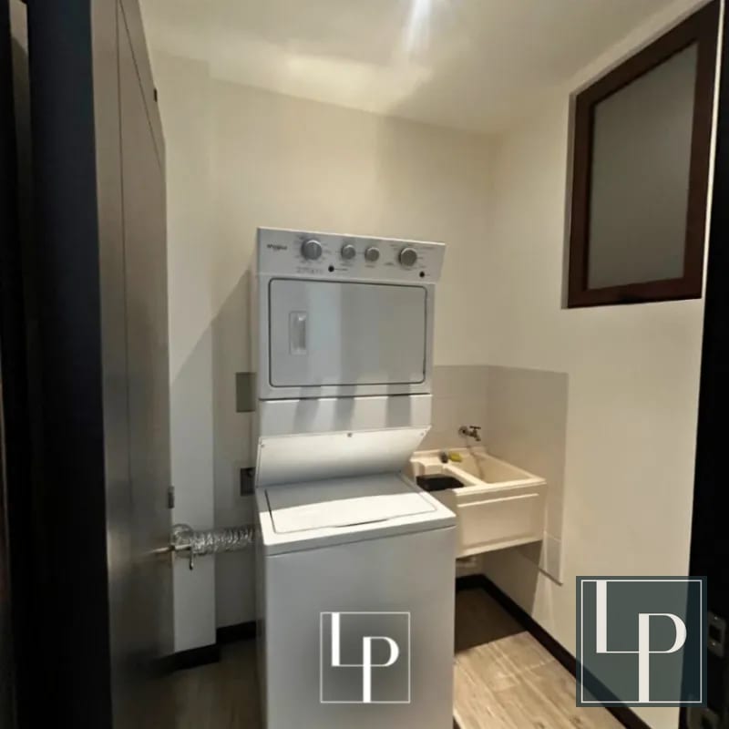 Apartamento en renta en Lirios II de Cayalá (ambientes amplios) — Apartamento en Alquiler en Lirios de Cayalá I, Zona 16, Guatemala, Ciudad — foto 8 de 10