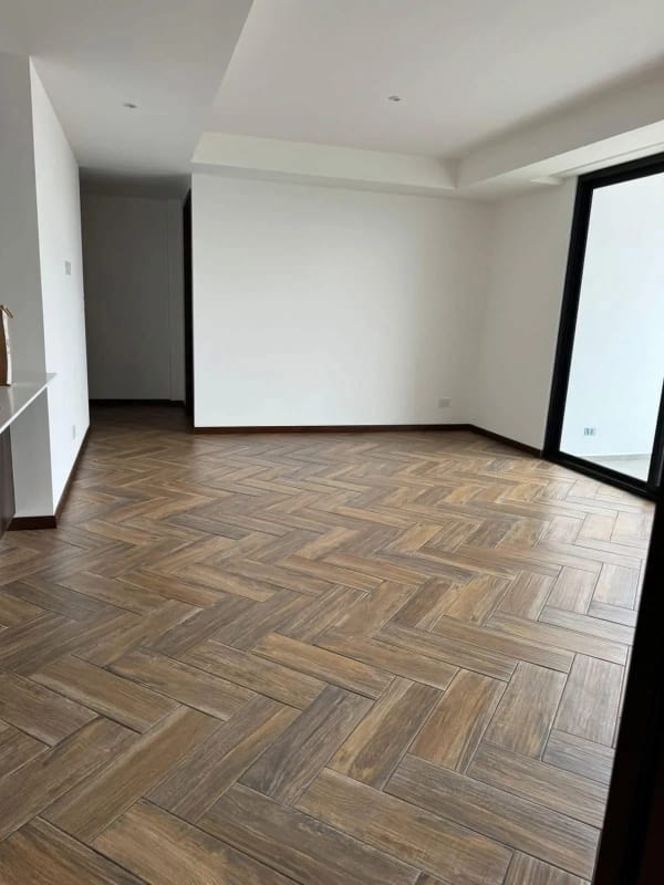 Apto en renta en NAORI zona 10 — Apartamento en Venta en Naori, Zona 10, Guatemala, Ciudad — foto 5 de 5