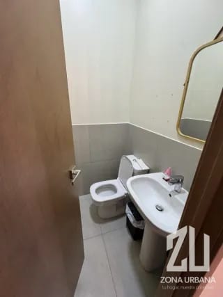 Clínica/Oficina en Prospere 14 (frente al hospital La Paz z14) — Clínica en Alquiler en Prospere 14, Zona 14, Guatemala, Ciudad — miniatura 2 de 11
