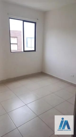 TOWNHOUSE EN ALQUILER -, 📍Villas de San José, San José Pinula | Ubicación segura y ambiente tranquilo en sector residencial. — Casa en Alquiler en San José Pinula, Carretera a El Salvador, Guatemala, Ciudad — miniatura 5 de 9