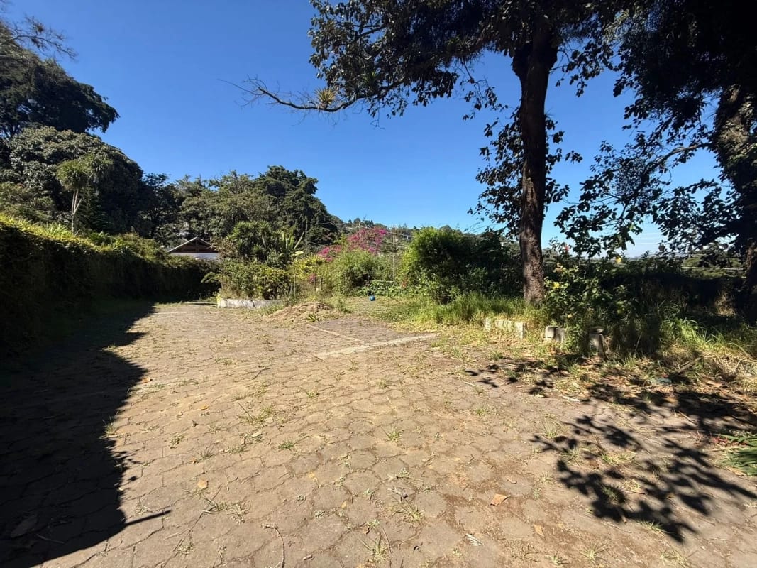 Terreno para remodelar en Santa Lucia Milpas Altas — Casa vacacional en Venta en Magdalena Milpas Altas, Sacatepéquez — foto 7 de 16