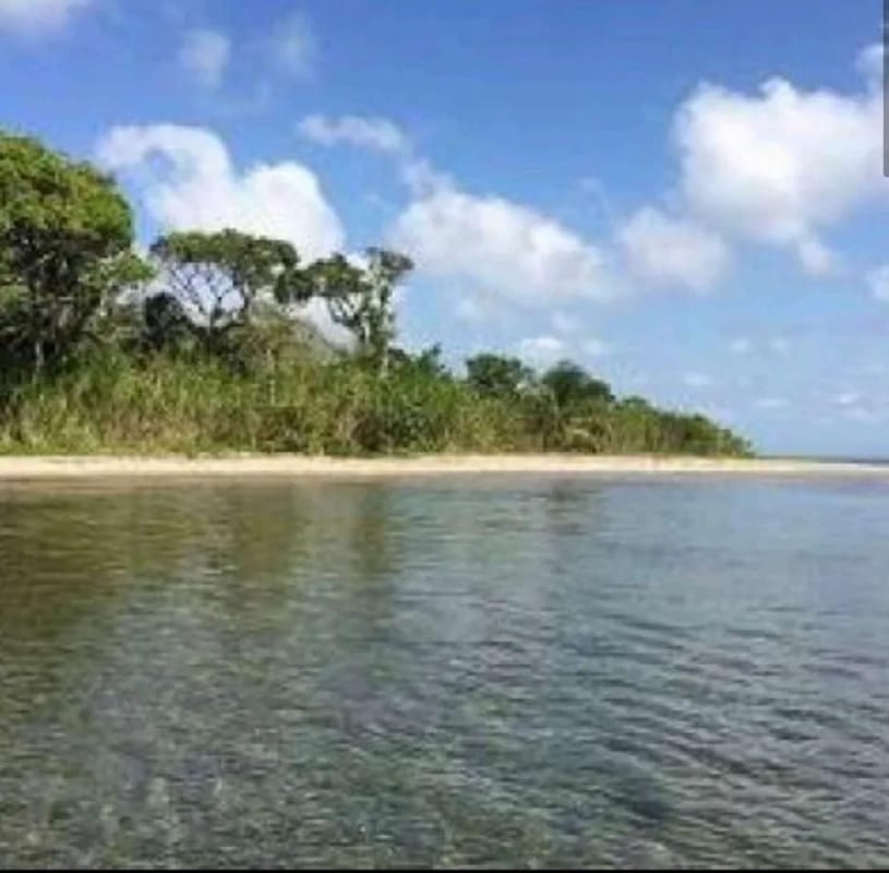 Terreno en Punta de Manabique, Izabal — Terreno en Venta en Punta de Manabique, Izabal — foto 1 de 4