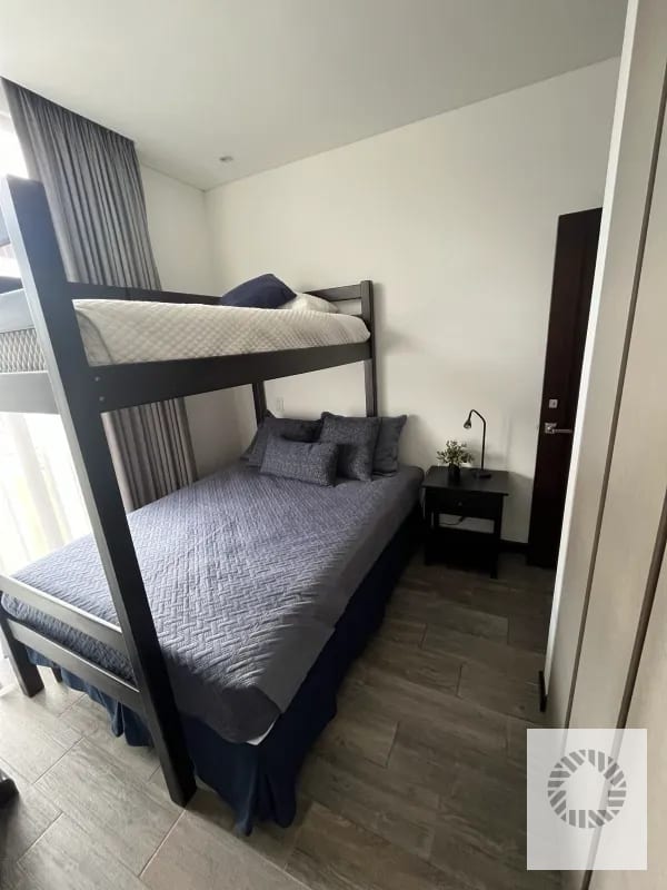 RENTO APARTAMENTO AMUEBLADO LIRIOS DE CAYALA, ZONA 16 — Apartamento en Alquiler en Lirios de Cayalá I, Zona 16, Guatemala, Ciudad — foto 4 de 13