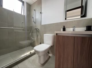 Alquiler Apartamento 2 Dormitorios | Moretti Zona 10 — Apartamento en Alquiler en Moretti, Zona 10, Guatemala, Ciudad — miniatura 9 de 14