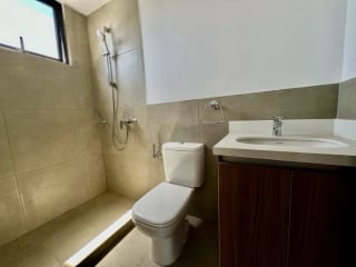 Renta Apartamento 2 Dormitorios | Moretti Zona 10 — Apartamento en Alquiler en Moretti, Zona 10, Guatemala, Ciudad — miniatura 11 de 15