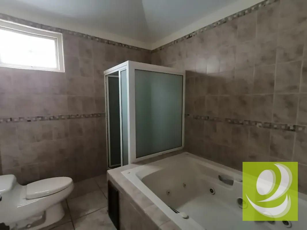 Casa en venta ENTREVERDES — Casa en Venta en Carretera a El Salvador, Guatemala, Ciudad — foto 8 de 12