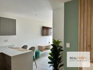 Apartamento amueblado zona 10 — Apartamento en Alquiler en Parque 10, Zona 10, Guatemala, Ciudad — miniatura 7 de 17