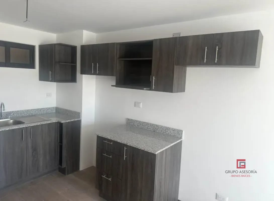 Apartamento en renta Petapolis zona 12 — Apartamento en Alquiler en Petápolis, Zona 12, Guatemala, Ciudad — foto 4 de 6