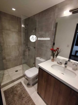 apartamento en renta en zona 10 — Apartamento en Alquiler en Zona 10, Guatemala, Ciudad — miniatura 3 de 7