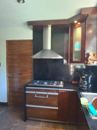 HERMOSA CASA EN VENTA EN CONDOMINIO EXCLUSIVO SAN JORGE MUXBAL CAES — Casa en Venta en Carretera a El Salvador, Guatemala, Ciudad — miniatura 3 de 17