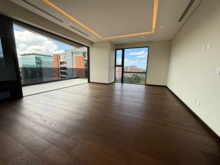 Apartamento en renta y venta en zona 10 — Apartamento en Venta en Santa Sofía 7AV, Zona 10, Guatemala, Ciudad — miniatura 1 de 14