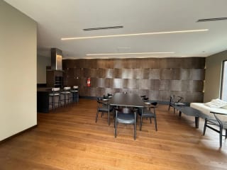 Apartamento en renta y venta en zona 10 — Apartamento en Alquiler en Santa Sofía 7AV, Zona 10, Guatemala, Ciudad — miniatura 3 de 14