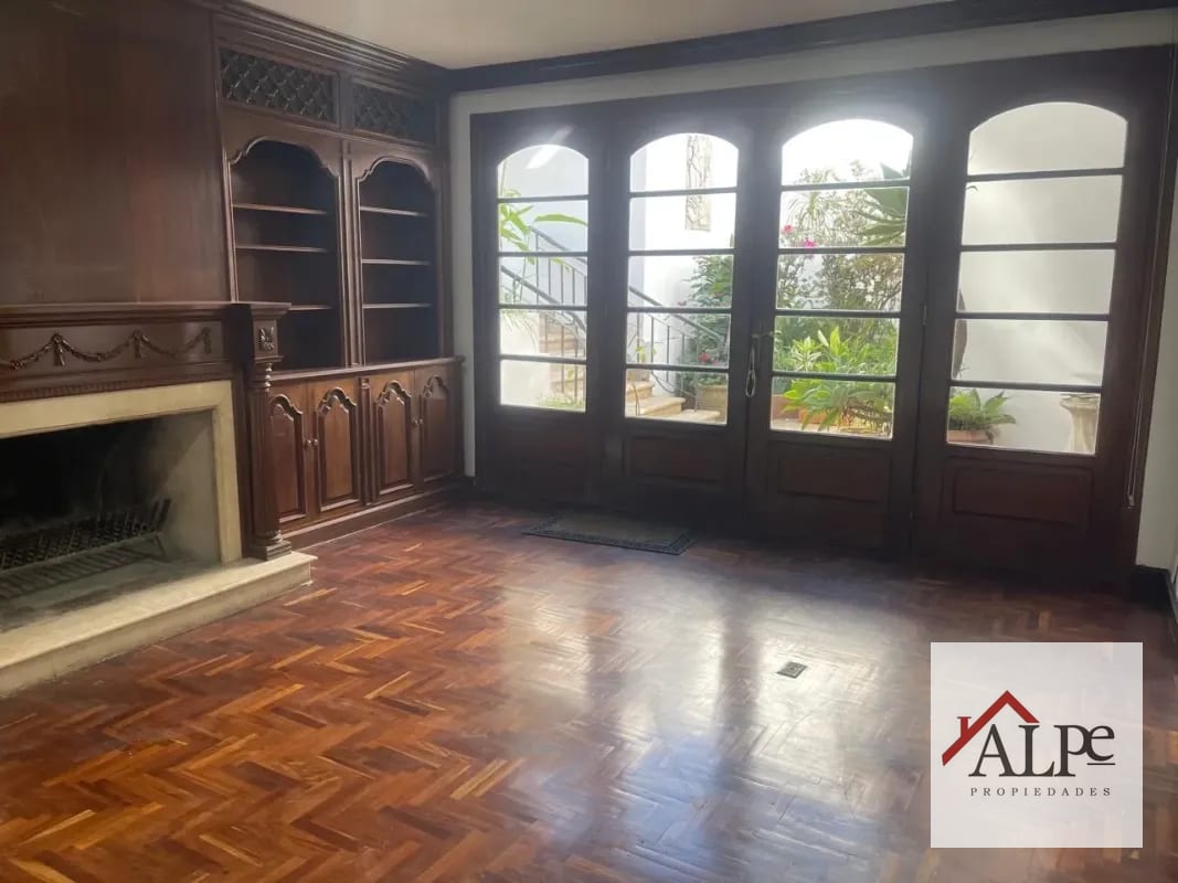 CASA EN VENTA LA VILLA ZONA 14 — Casa en Venta en Zona 14, Guatemala, Ciudad — foto 5 de 8