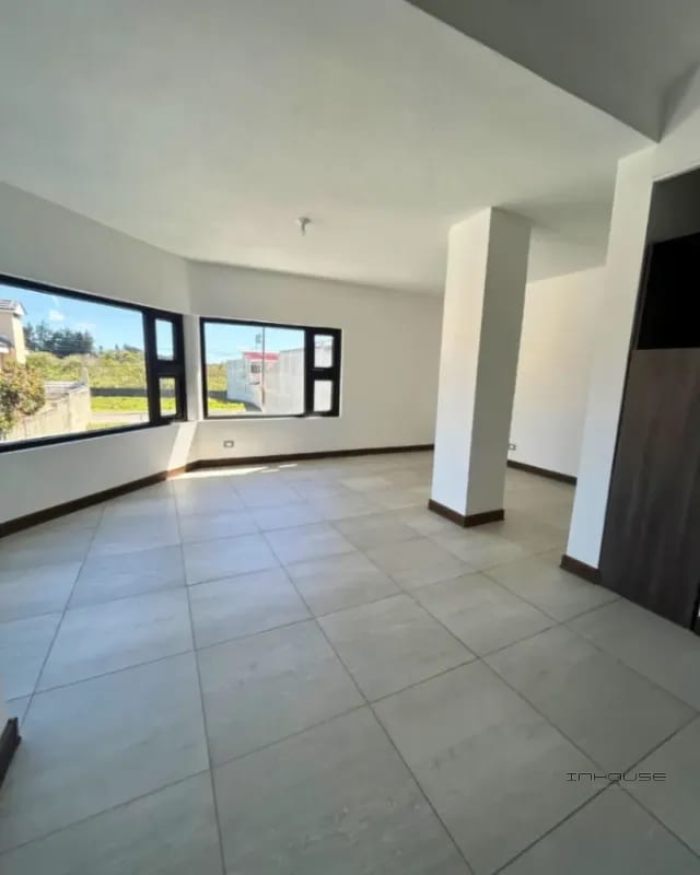 CASA EN VENTA EN SAN JOSE PINULA KM 19.2 CON APARTAMENTO INDEPENDIENTE — Casa en Venta en San José Pinula, Guatemala, Ciudad — foto 5 de 12