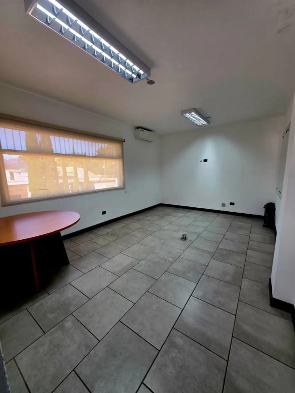 OFICINA EN RENTA ZONA 13, CIUDAD CAPITAL — Oficina en Alquiler en Zona 13, Guatemala, Ciudad — foto 5 de 15