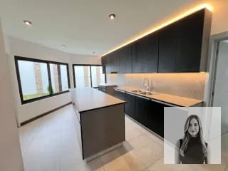 VENTA CASA CON APTO/ CARR. SJP/ LOS MANANTIALES — Casa en Venta en Carretera a El Salvador, Guatemala, Ciudad — miniatura 1 de 13