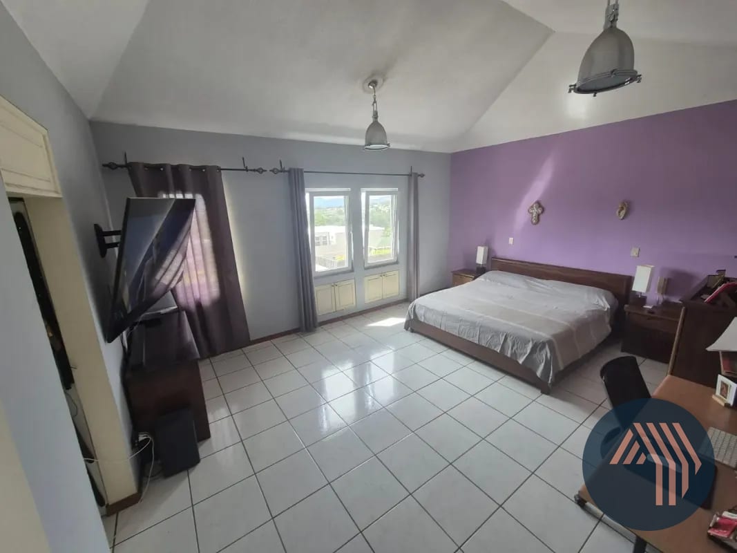 ALQUILER DE CÉNTRICO TOWNHOUSE - MONTE AZUL, ZONA 13 — Casa en Alquiler en Monte Azul, Zona 13, Guatemala, Ciudad — foto 3 de 16