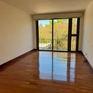 CASA EN VENTA EN ZONA 16 ENCINOS DE CAYALA, CON APARTAMENTO INDEPENDIENTE — Casa en Venta en Encinos de Cayala, Zona 16, Guatemala, Ciudad — miniatura 5 de 10