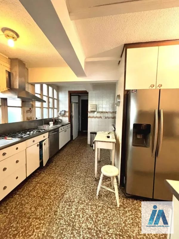 CASA EN VENTA - đResidenciales Mallorca, zona 14 _Una residencia Ășnica con acabados de caoba y amplio jardĂn_ â Casa en Venta en Zona 14, Guatemala, Ciudad â foto 13 de 16