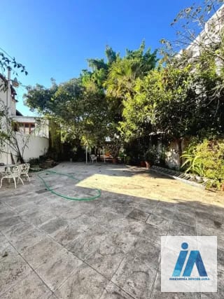 CASA EN VENTA - 📍Residenciales Mallorca, zona 14 _Una residencia única con acabados de caoba y amplio jardín_ — Casa en Venta en Zona 14, Guatemala, Ciudad — miniatura 10 de 16