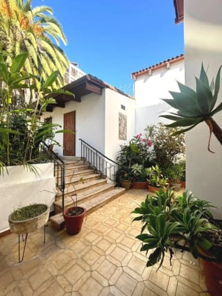 CASA EN VENTA - AMPLIO JARDÍN -  MALLORCA LA VILLA ZONA 14 — Casa en Venta en Zona 14, Guatemala, Ciudad — miniatura 5 de 16