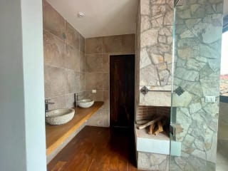 VENDO PRECIOSA CASA EN ANTIGUA GUATEMALA PARA RESIDENCIA, AIRBNB O BED&BREAKFAST — Casa en Venta en San Miguel Dueñas, Sacatepéquez — miniatura 11 de 17