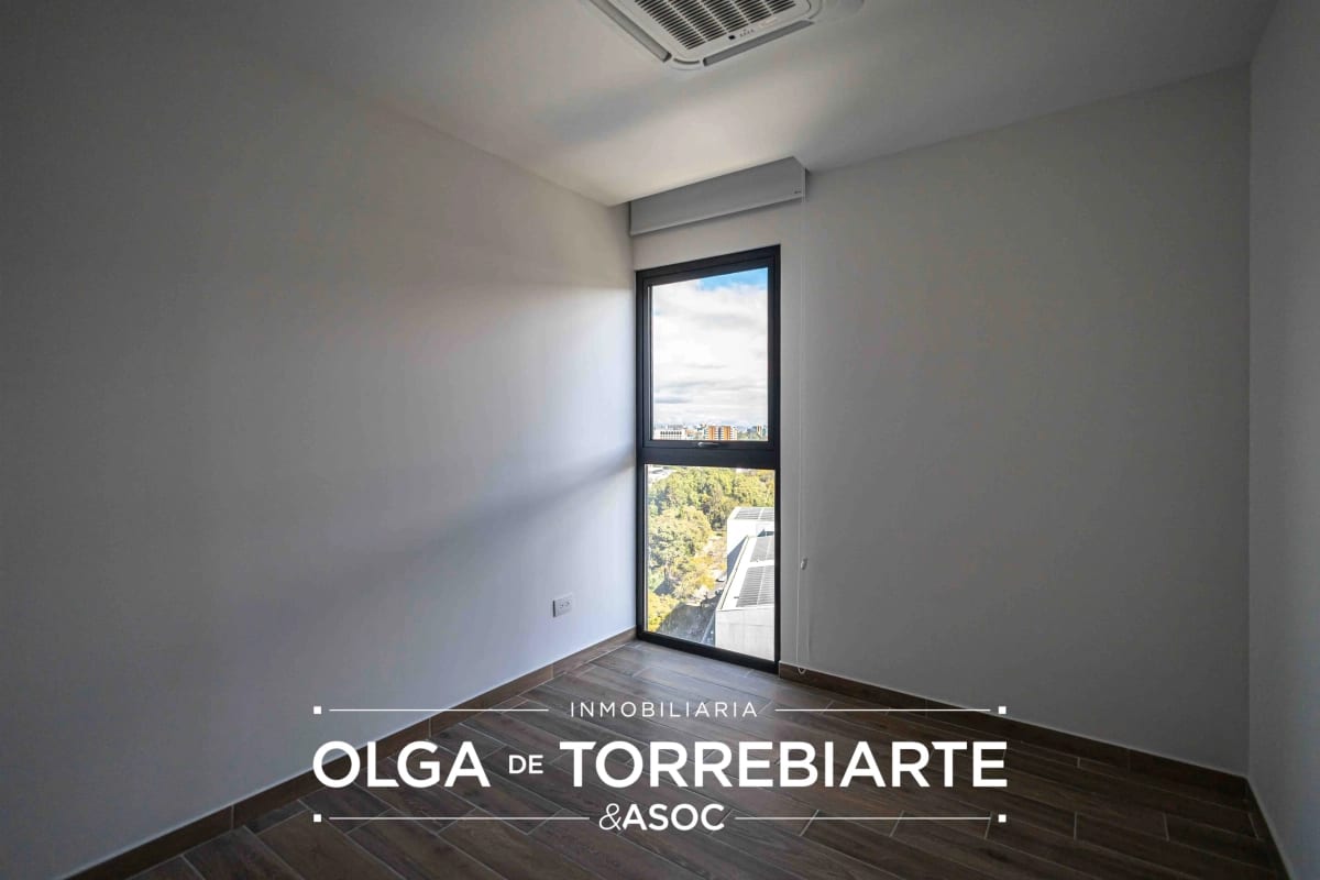Apartamento en Parque 14, Zona 14 — Apartamento en Alquiler en Parque 14, Zona 14, Guatemala, Ciudad — foto 4 de 11