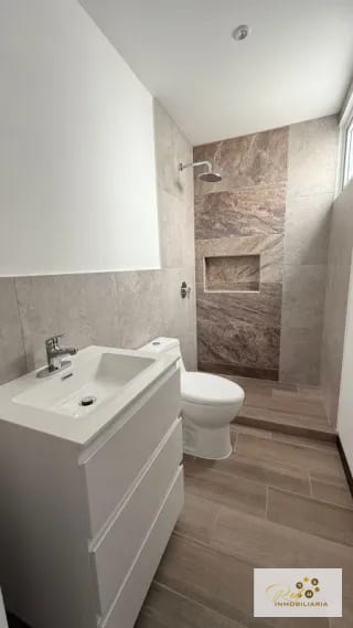 🏡 Casa para Estrenar en Venta – Zona 16, Hacienda Real — Casa en Venta en Zona 16, Guatemala, Ciudad — miniatura 8 de 16
