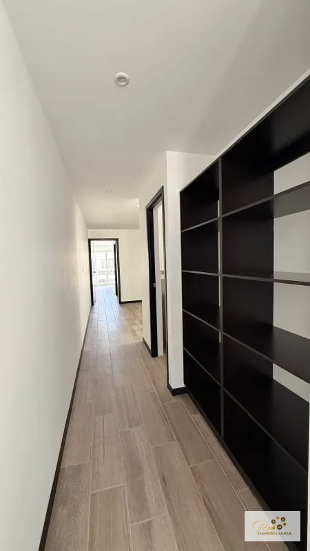 🏡 Casa para Estrenar en Venta – Zona 16, Hacienda Real — Casa en Venta en Zona 16, Guatemala, Ciudad — foto 5 de 16