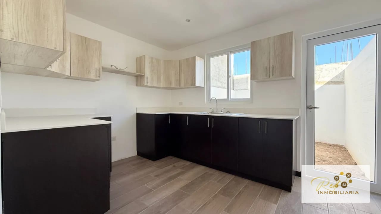 🏡 Casa para Estrenar en Venta – Zona 16, Hacienda Real — Casa en Venta en Zona 16, Guatemala, Ciudad — foto 4 de 16