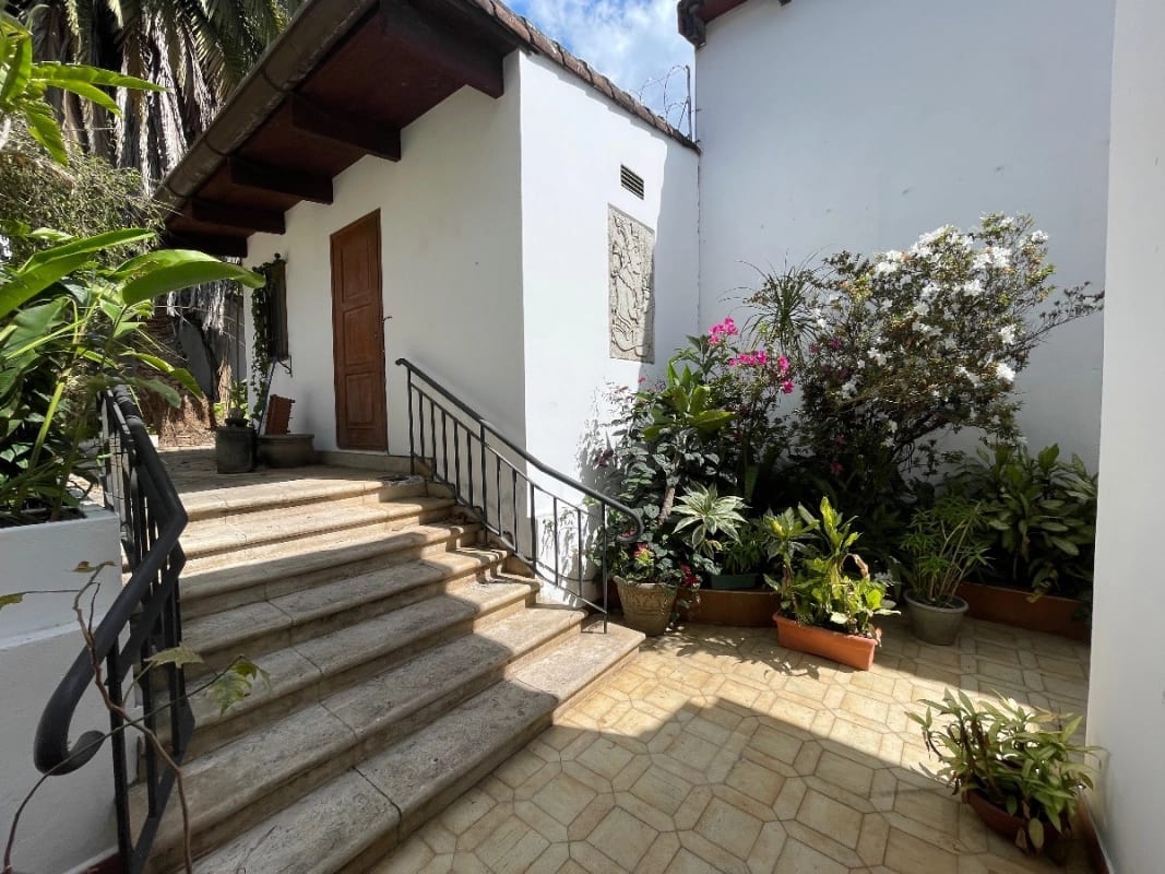 CASA VENTA ZONA 14 , RESIDENCIALES MALLORCA, SECTOR LA VILLA, 670 MTS2~3 DORMITORIOS, IDEAL REMODELAR $775,000 — Casa en Venta en La Villa, Zona 14, Guatemala, Ciudad — foto 5 de 9