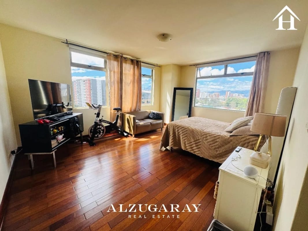 APTO. AMPLIO C/ VISTA -3 HAB. / EDIFICIO Z. 14 — Apartamento en Venta en Zona 14, Guatemala, Ciudad — foto 8 de 12