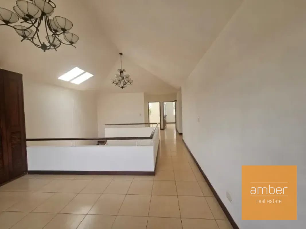 Casa en Los Diamantes, Km 16.5 CAES — Casa en Venta en Los Diamantes, Carretera a El Salvador, Guatemala, Ciudad — foto 6 de 13
