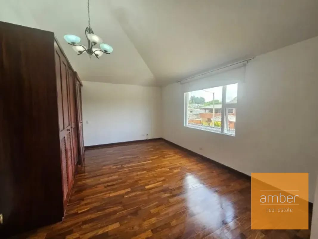 Casa en Los Diamantes, Km 16.5 CAES — Casa en Venta en Los Diamantes, Carretera a El Salvador, Guatemala, Ciudad — foto 10 de 13